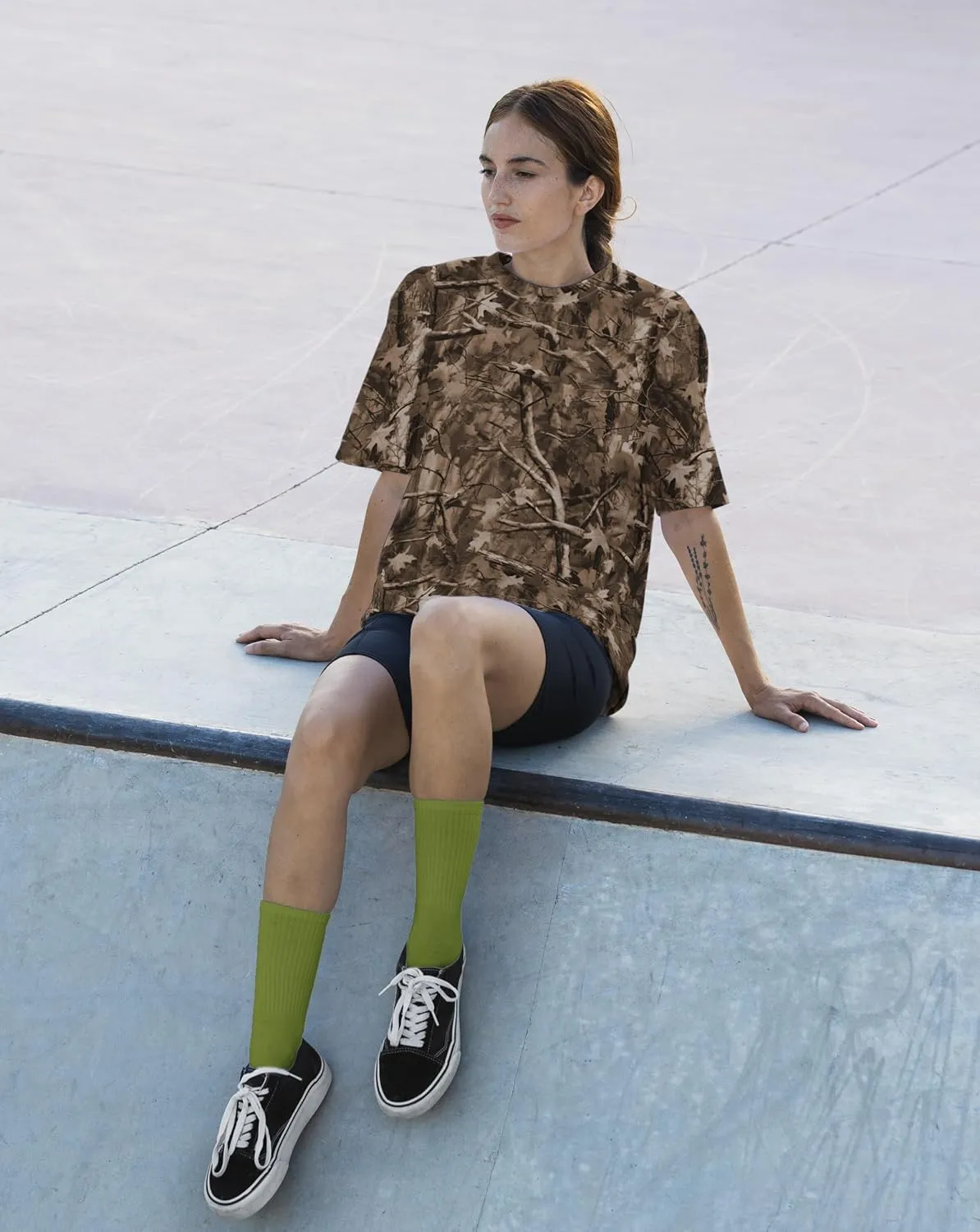 Camo Shirt for Women Men Oversized Camouflage Maple Leaf Print Camo T Shirt Short Sleeve Summer Camo Top